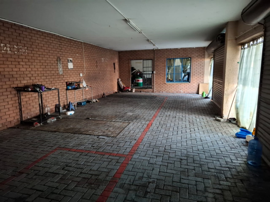 To Let Commercial Property for Rent in Oos Einde Free State